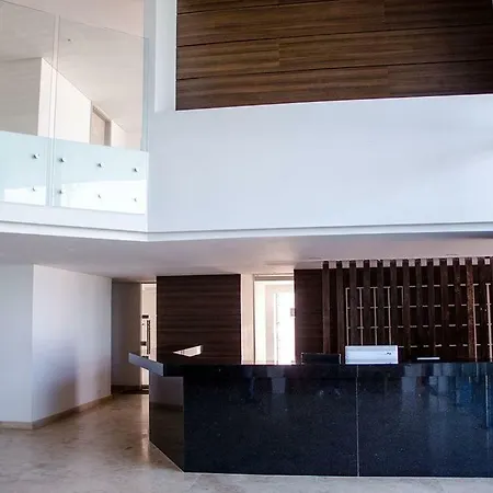 Palmetto Beach-clodel Apartment