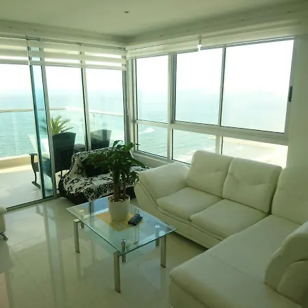 Palmetto Beach-clodel Cartagena